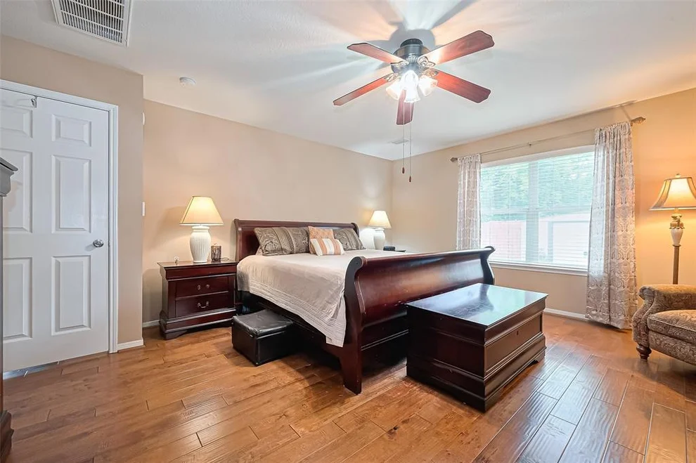 Unit for sale at 10406 Nickel Grove Drive, Houston, TX 77095