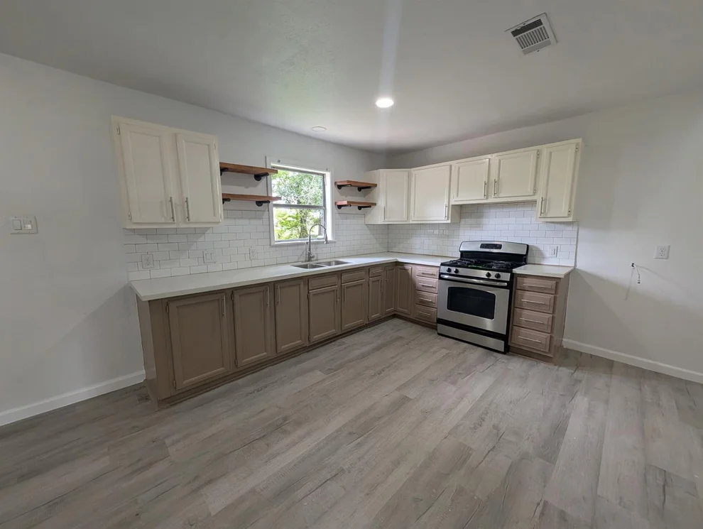 Unit for sale at 306 Allendale Road, Pasadena, TX 77502