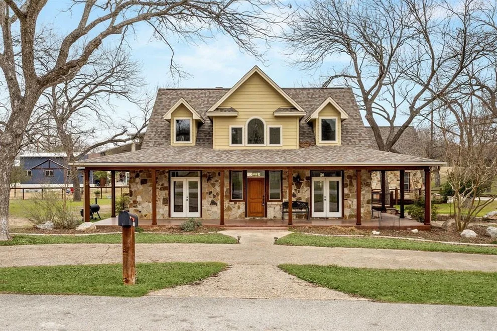 Unit for sale at 618 Chestnut Falls, Canyon Lake, TX 78133