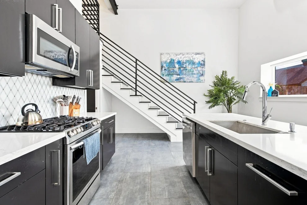 Unit for sale at 109 Bryan Street, Houston, TX 77011