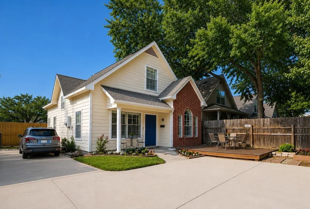 Unit for sale at 2804 Austin Street, Houston, TX 77004