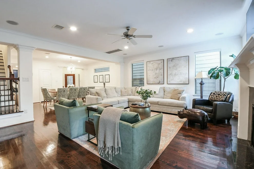 Unit for sale at 1111 W 26th Street, Houston, TX 77008