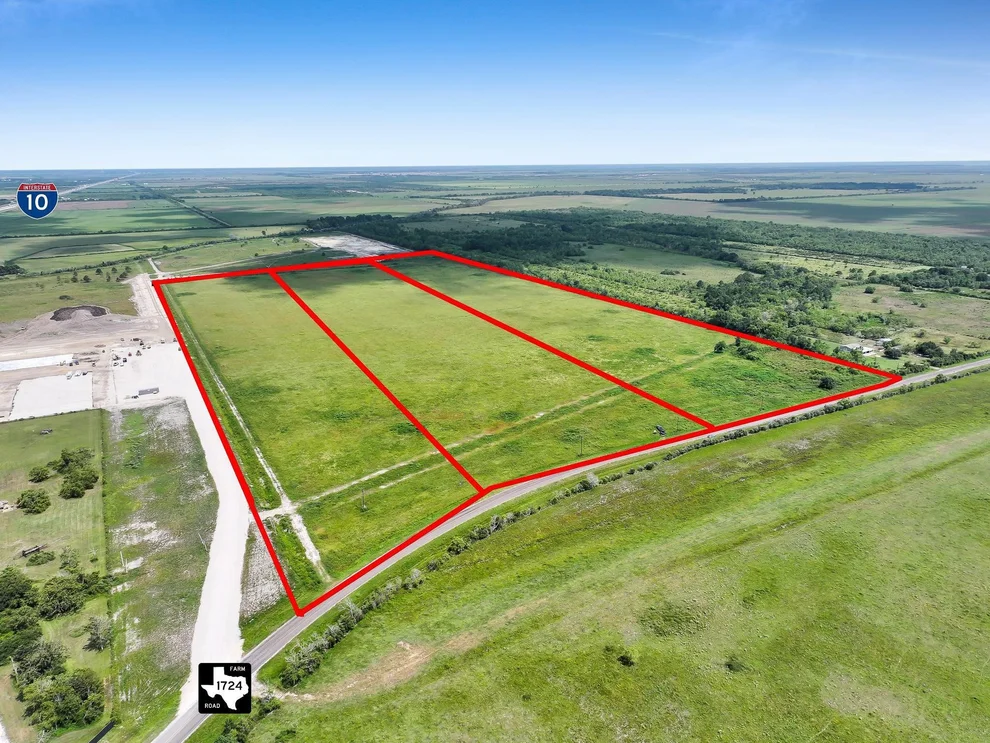 Unit for sale at TR 2 S Fm-1724, Anahuac, TX 77514