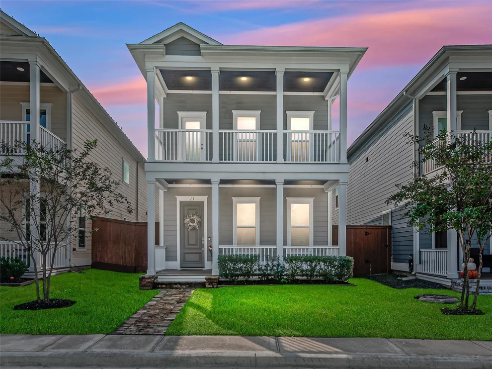 Unit for sale at 15 Black Dog Lane, Spring, TX 77389