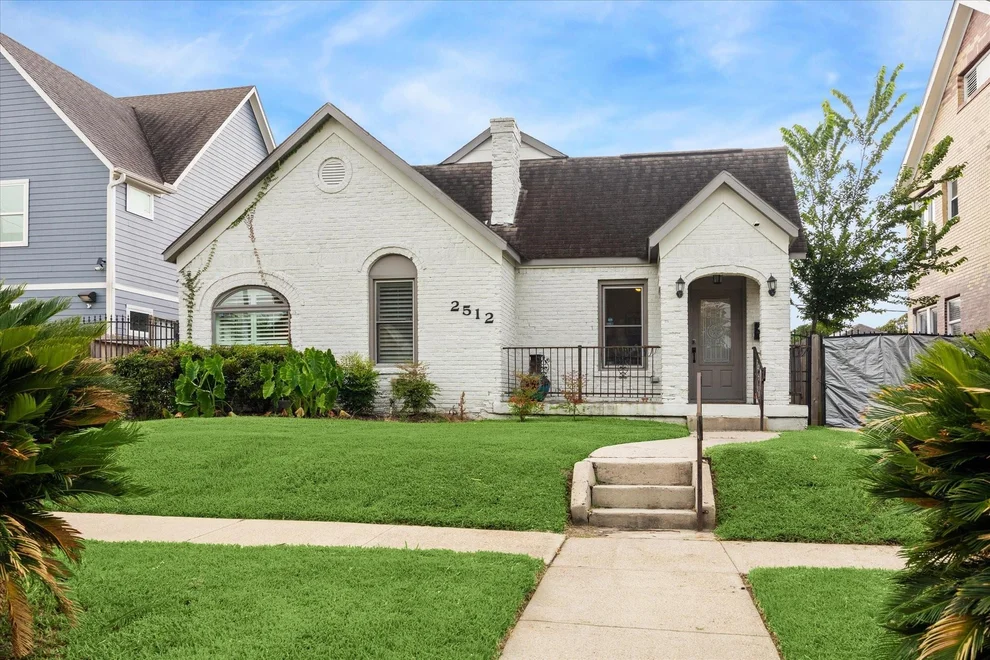 Unit for sale at 2512 Cleburne Street, Houston, TX 77004