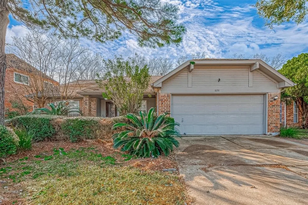 Unit for sale at 16311 Pradera Drive, Houston, TX 77083