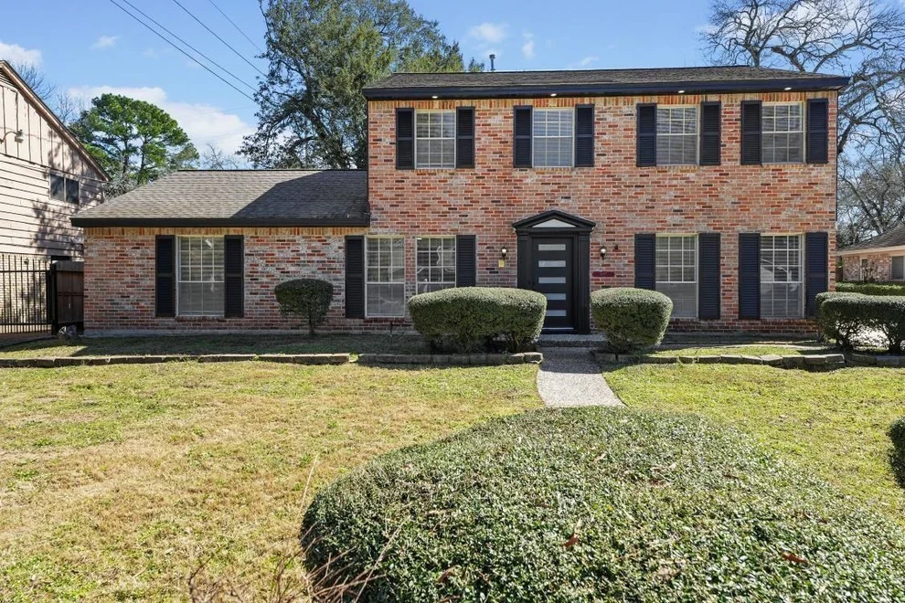 Unit for sale at 1407 Hamlin Valley Drive, Houston, TX 77090