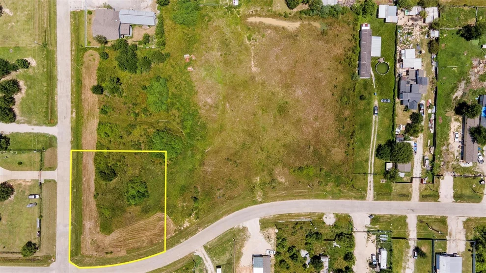 Unit for sale at 0 Corner of County Road 3548, Cleveland, TX 77327