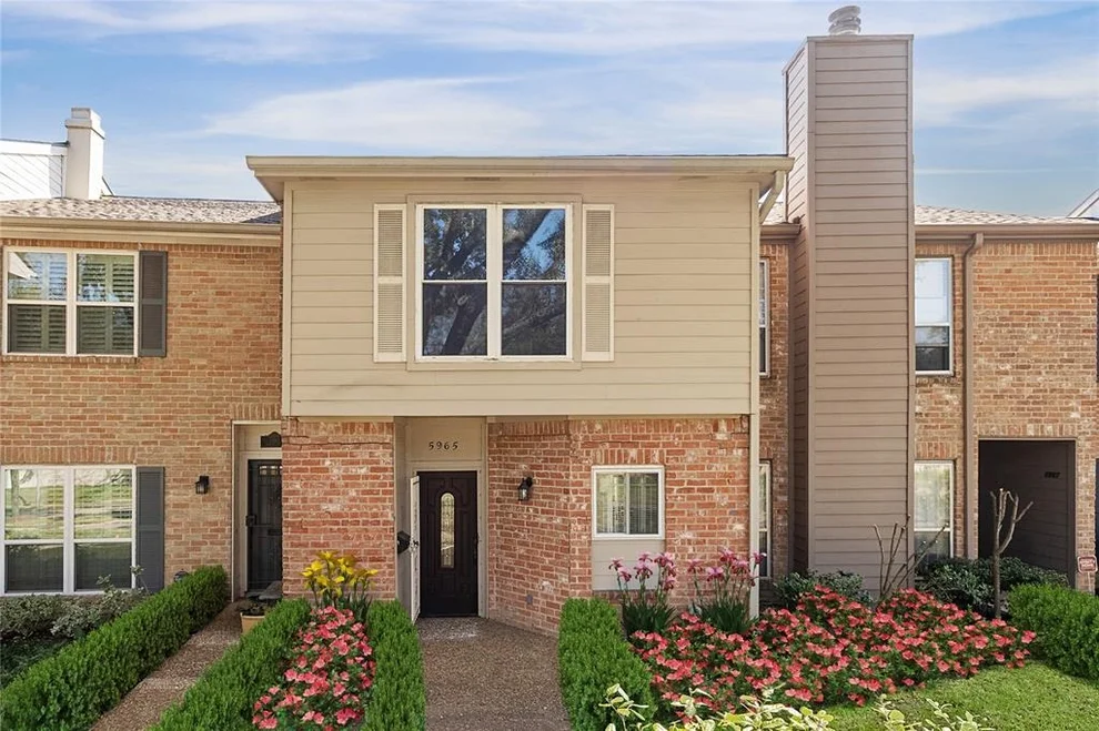 Unit for sale at 5965 Woodway Drive, Houston, TX 77057