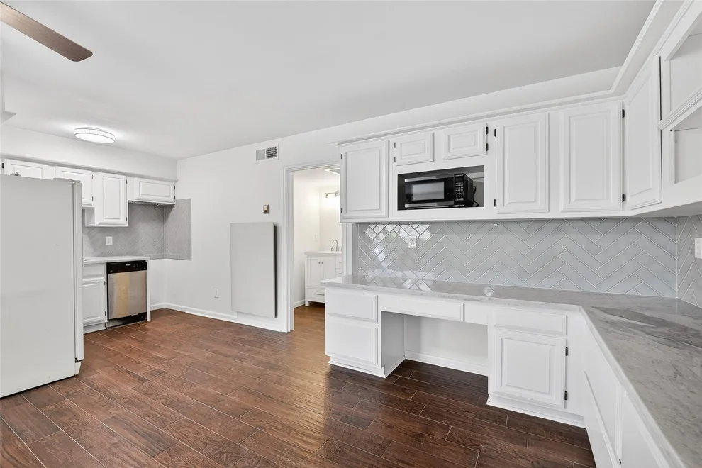Unit for sale at 1311 Antoine Drive, Houston, TX 77055