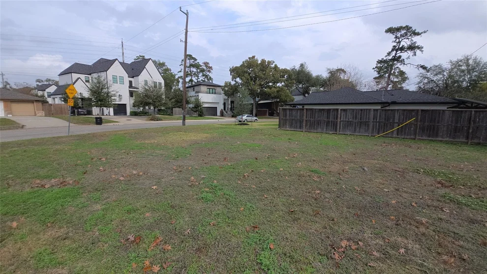 Unit for sale at 1134 Wynnwood Lane, Houston, TX 77008