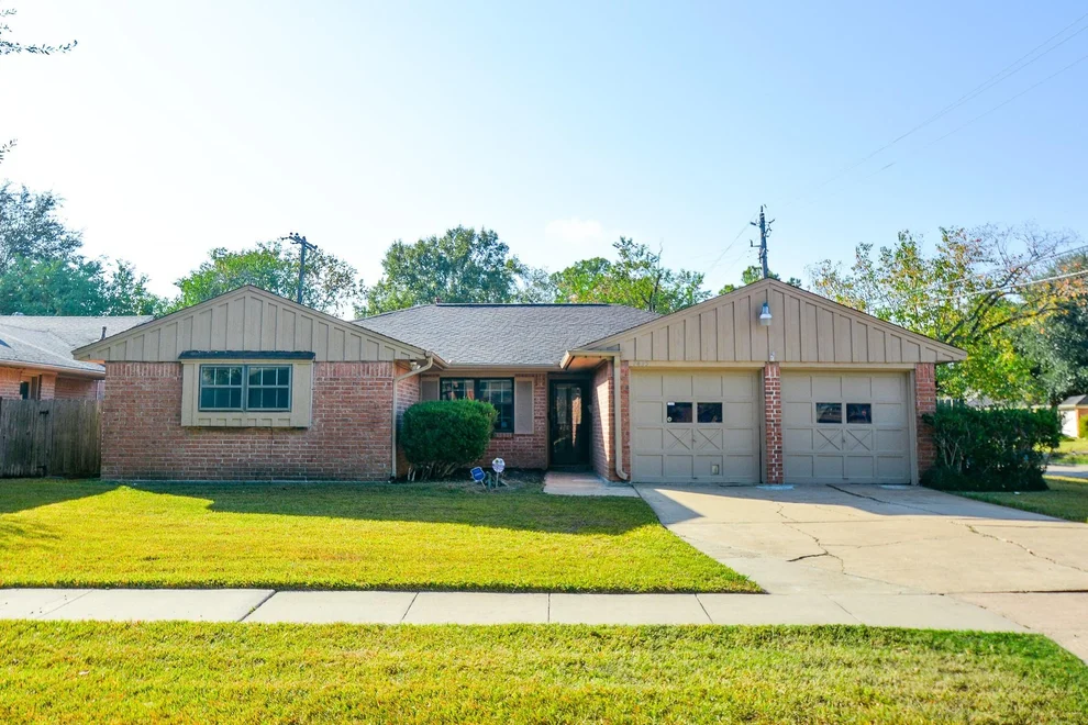 Unit for sale at 7435 Carew Street, Houston, TX 77074
