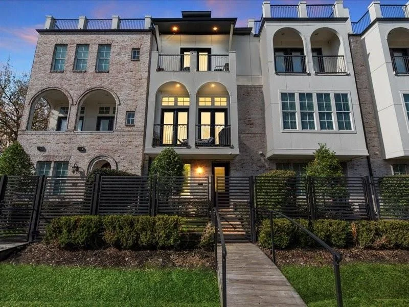 Unit for sale at 2605 Maxroy Street, Houston, TX 77007