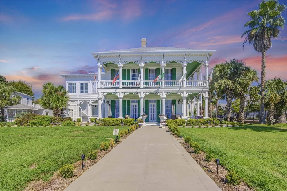 Unit for sale at 1502-1516 Market Street, Galveston, TX 77550