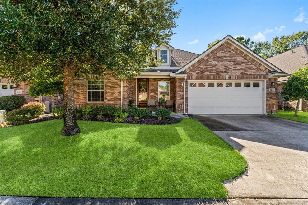 Unit for sale at 15235 Scenic Woodland Drive, Conroe, TX 77384
