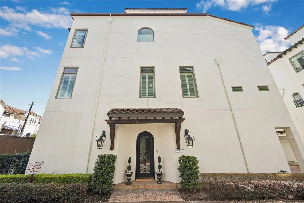 Unit for sale at 5211 Feagan Street, Houston, TX 77007