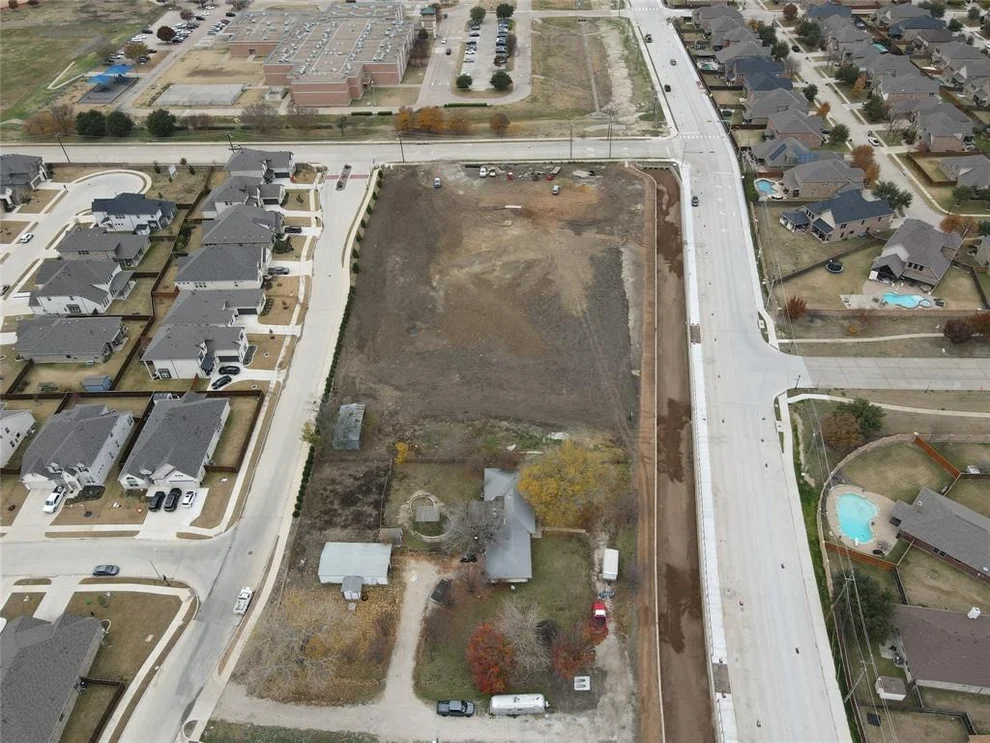 Unit for sale at 1209 N Day Miar Road, Mansfield, TX 76063
