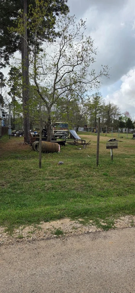 Unit for sale at 1292 County Road 3479j, Cleveland, TX 77327