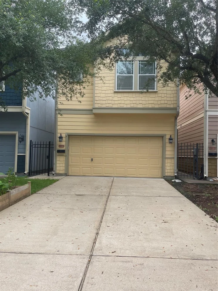 Unit for sale at 5927 Kansas Street, Houston, TX 77007