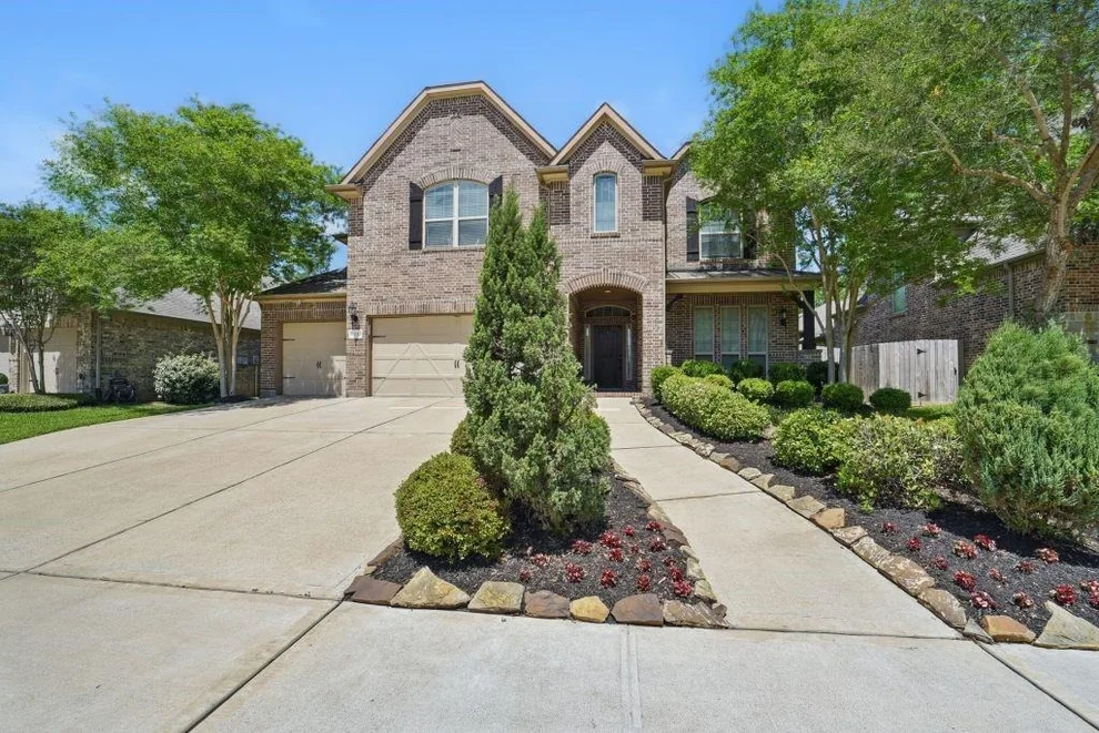 Unit for sale at 23 Castello Lane, Missouri City, TX 77459