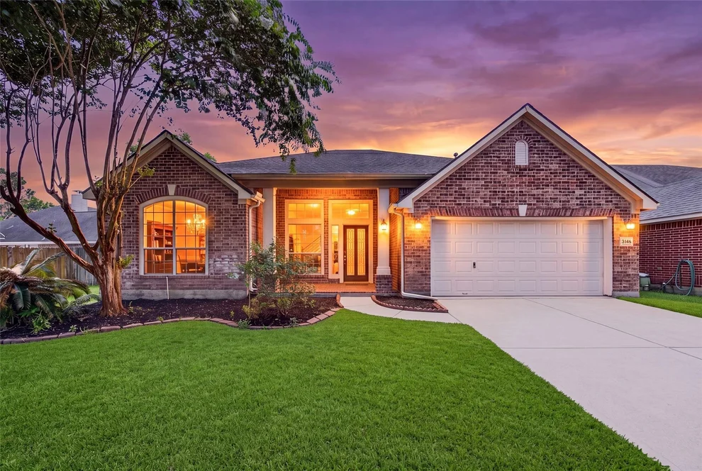 Unit for sale at 3146 Autumnjoy Drive, Pearland, TX 77584