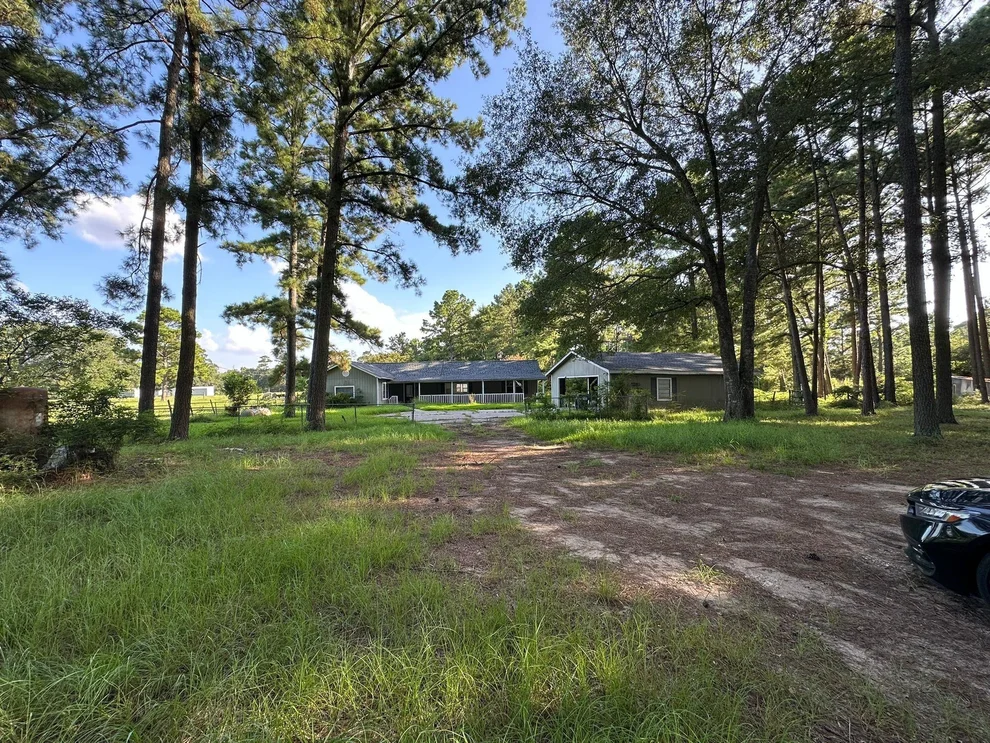 Unit for sale at 377 Hostetter Road, New Waverly, TX 77358