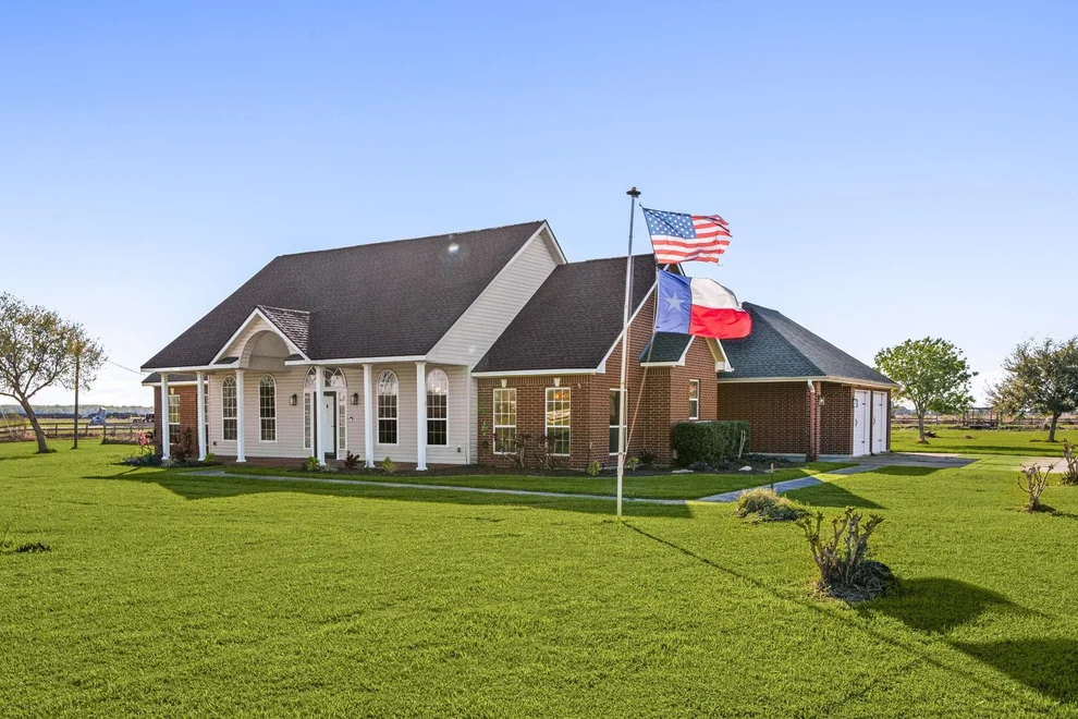 Unit for sale at 7740 E Fm 1462 Road, Rosharon, TX 77583