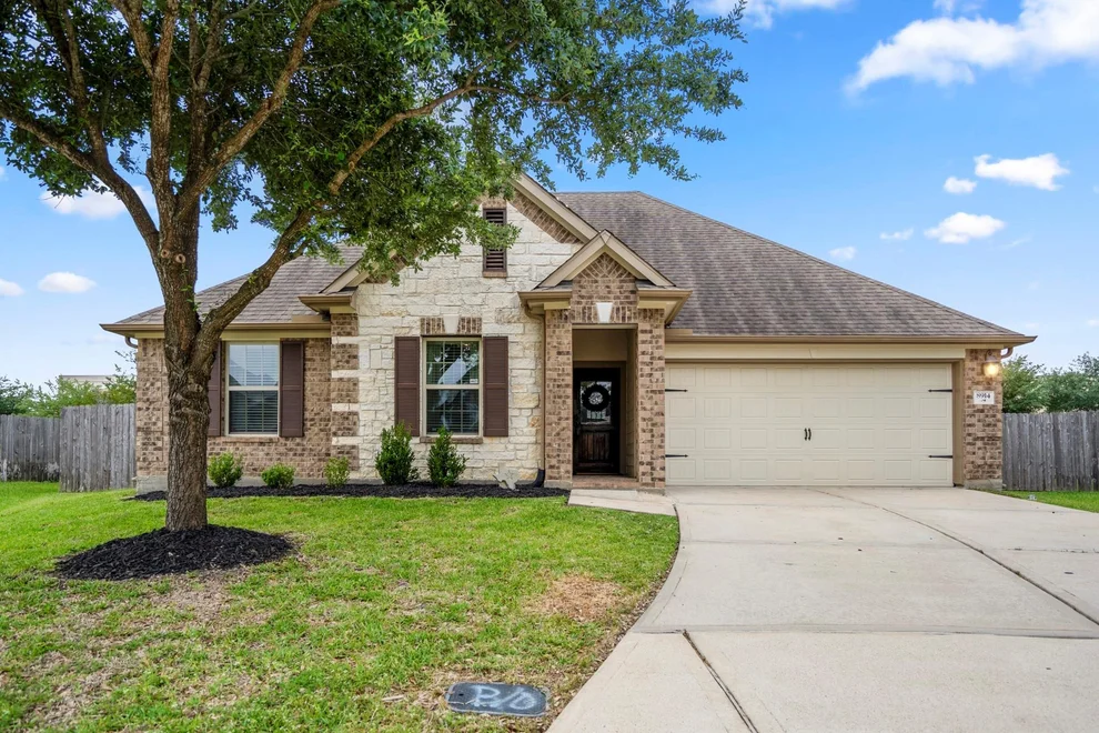 Unit for sale at 8914 Hummingbird Glen Court, Tomball, TX 77375