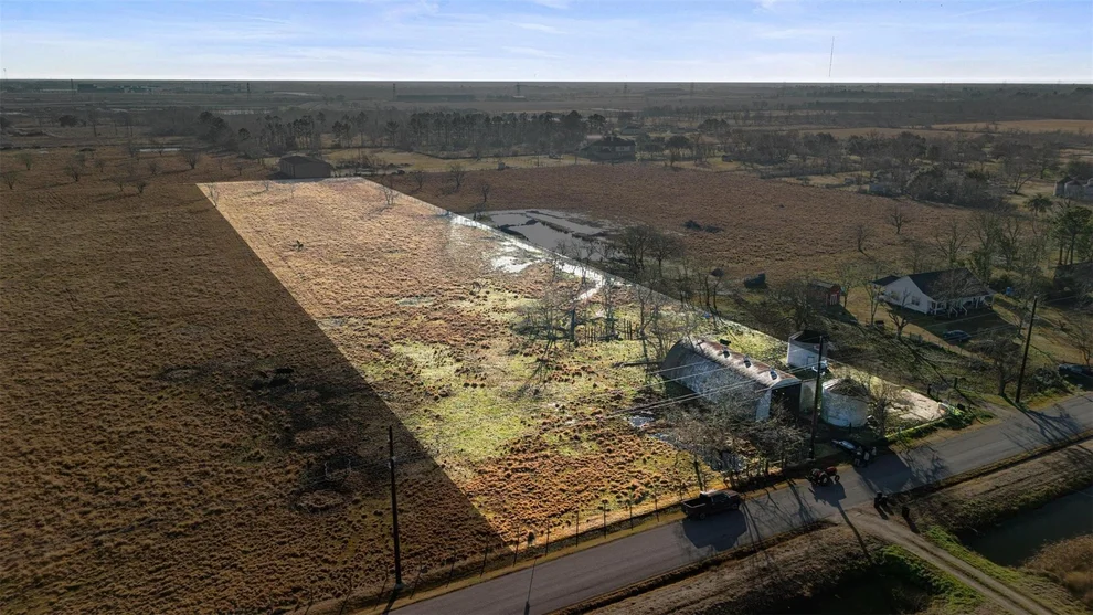 Unit for sale at 00 County 48, Rosharon, TX 77583