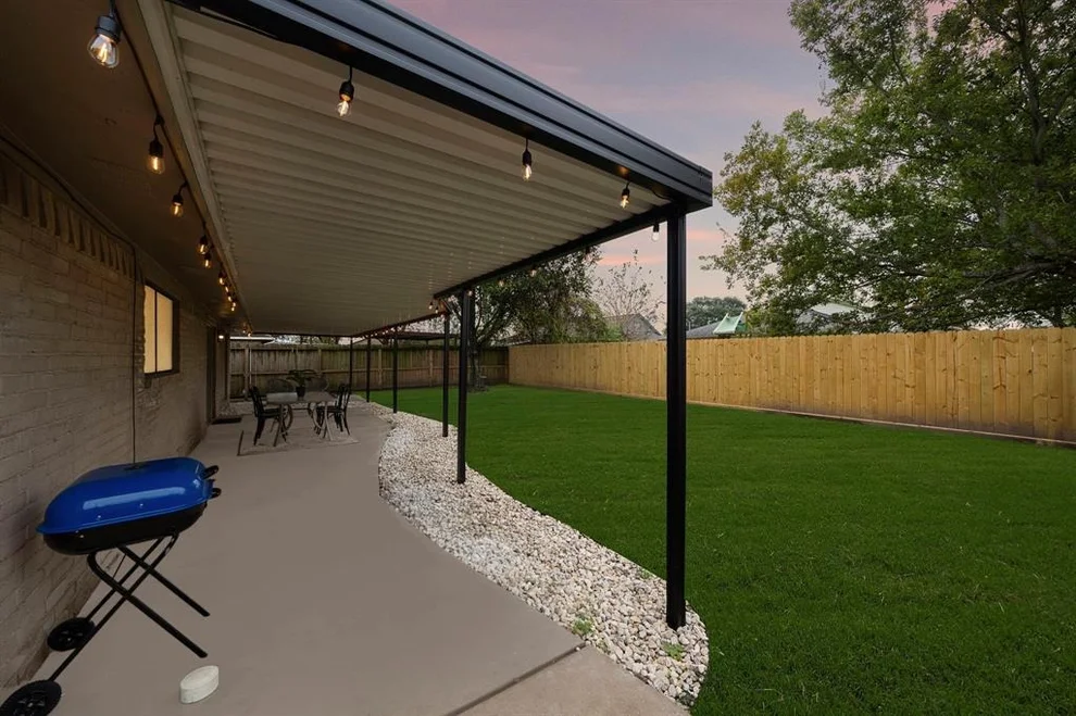 Unit for sale at 2006 Cannonade Drive, Pasadena, TX 77503