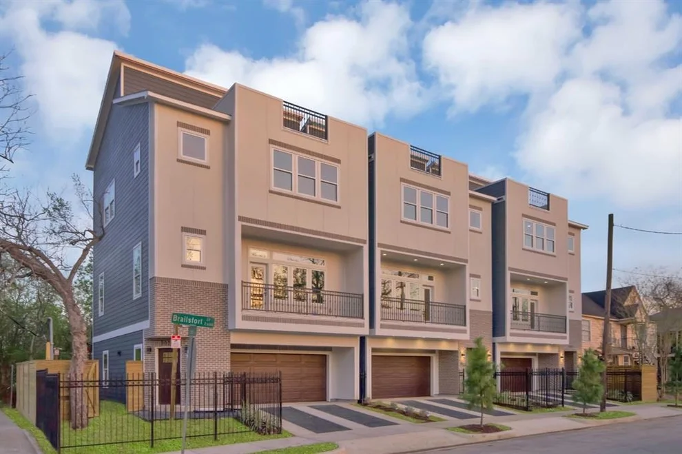 Unit for sale at 2120 Hadley Street, Houston, TX 77003