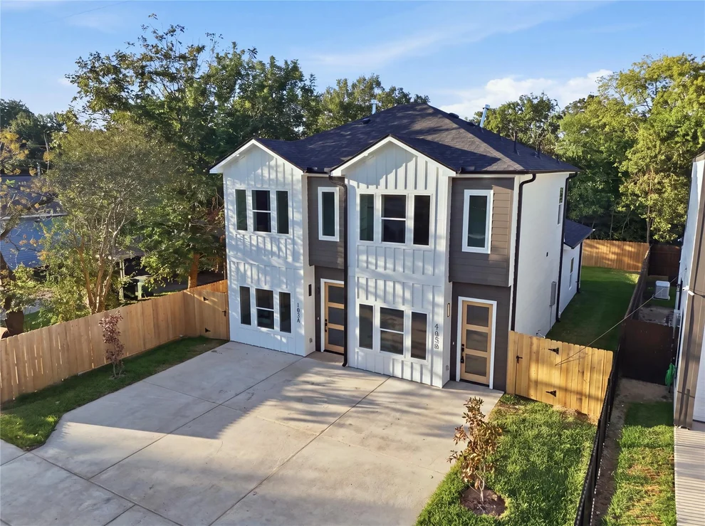 Unit for sale at 4653 Phlox Street, Houston, TX 77051