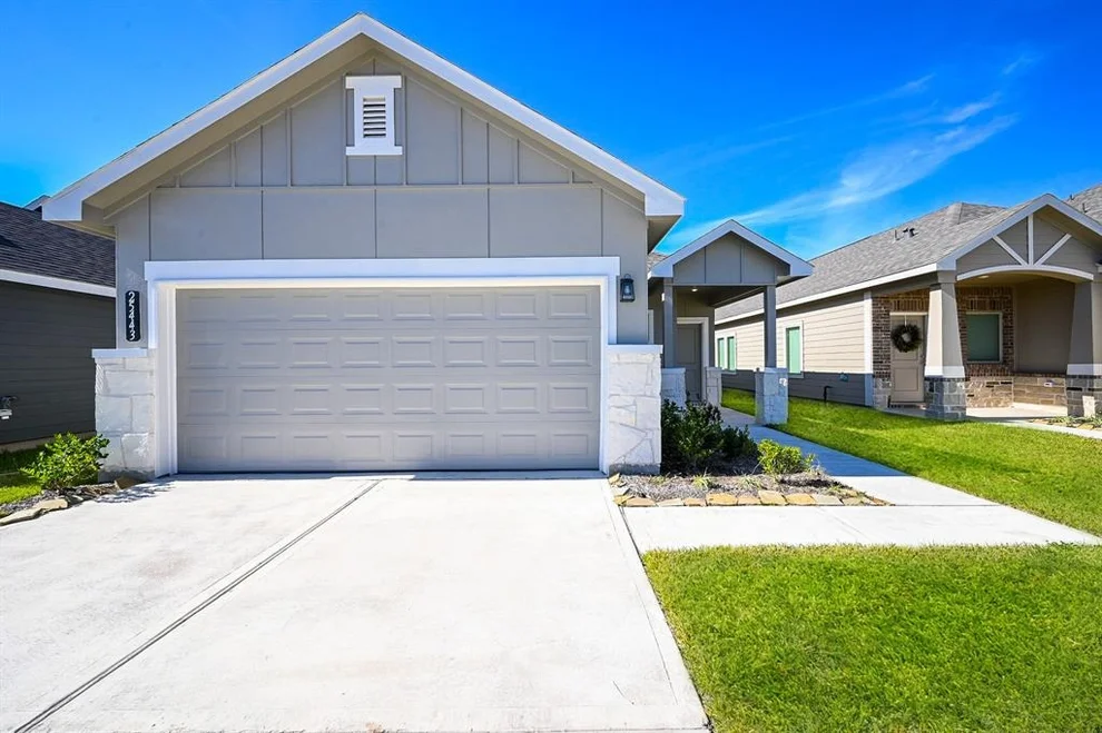 Unit for sale at 8047 Cypress Bonsai Drive, Cypress, TX 77433