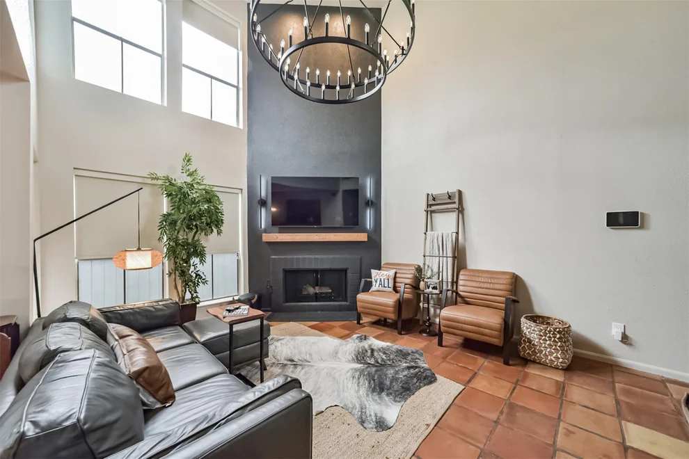 Unit for sale at 1914 Augusta Drive, Houston, TX 77057