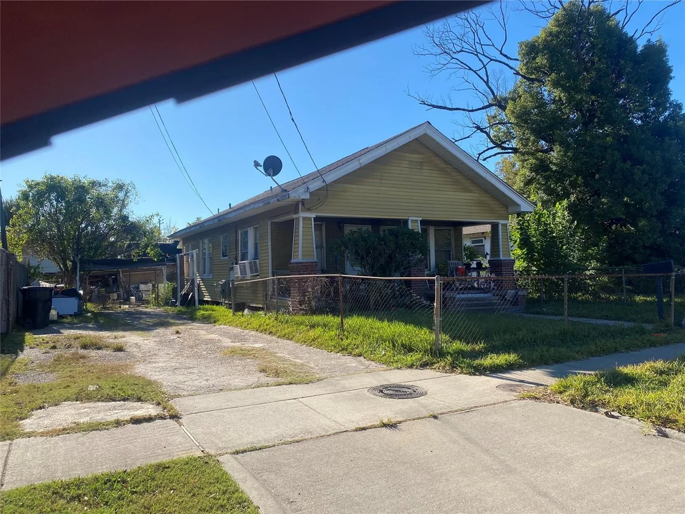 Unit for sale at 112 Glendale Street, Houston, TX 77012