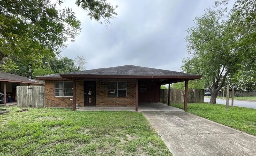 Unit for sale at 825 Tichenor Lane, La Feria, TX 78559