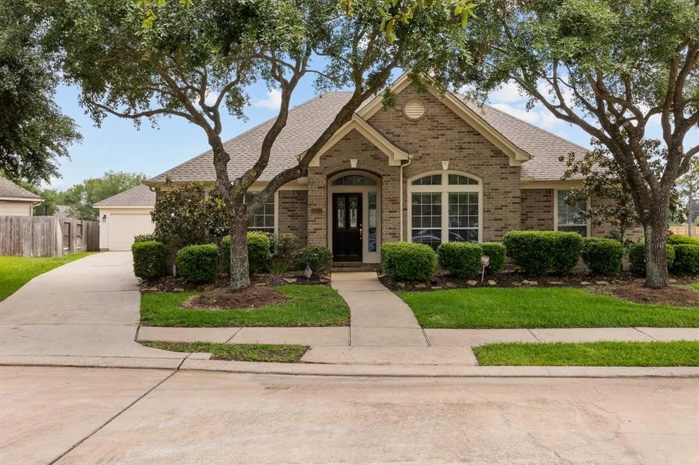 Unit for sale at 16511 Crystal View Court, Houston, TX 77095