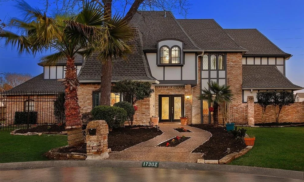 Unit for sale at 17302 Sandy Cliffs Drive, Houston, TX 77090