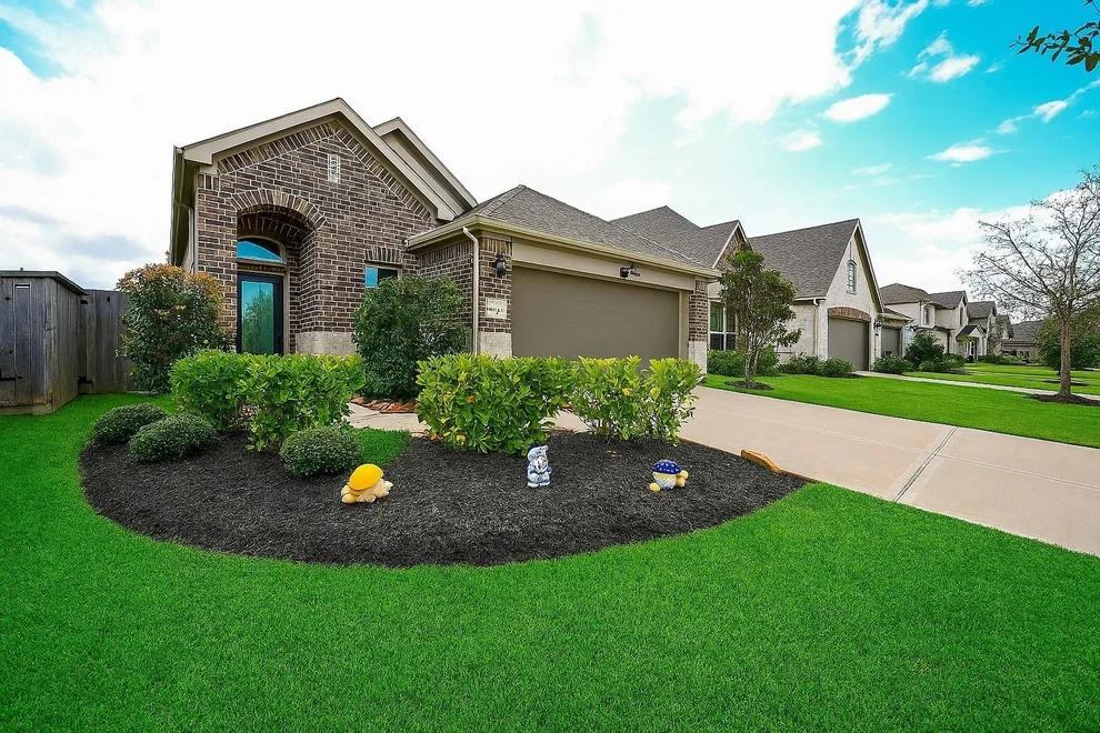 Unit for sale at 29331 Mesquite Oaks Drive, Katy, TX 77494