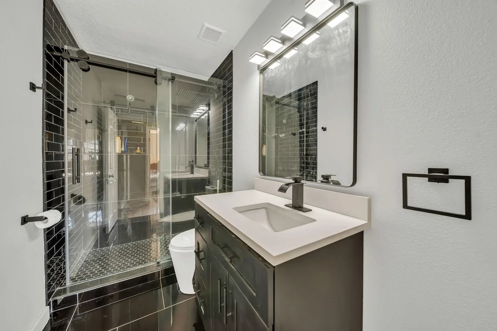 Unit for sale at 101 Lincoln Cedar Drive, Baytown, TX 77523
