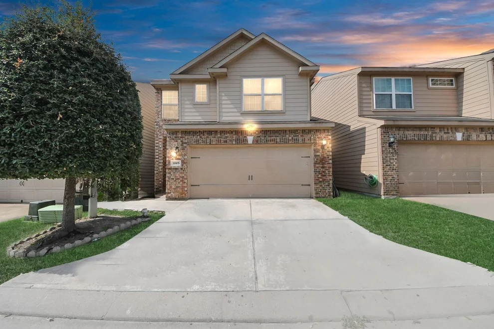 Unit for sale at 11105 Panther Court, Houston, TX 77099
