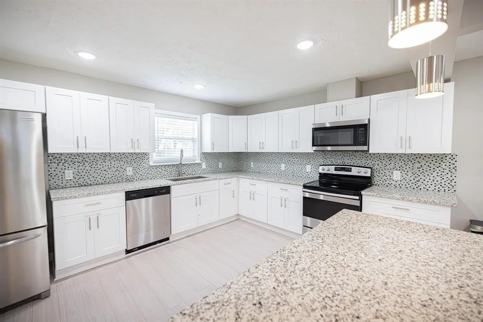 Unit for sale at 112 Lamar Drive, Pasadena, TX 77502