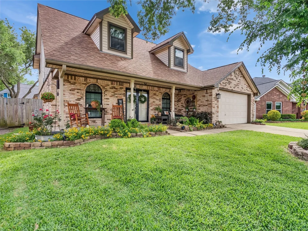 Unit for sale at 531 Teal Drive, Dickinson, TX 77539