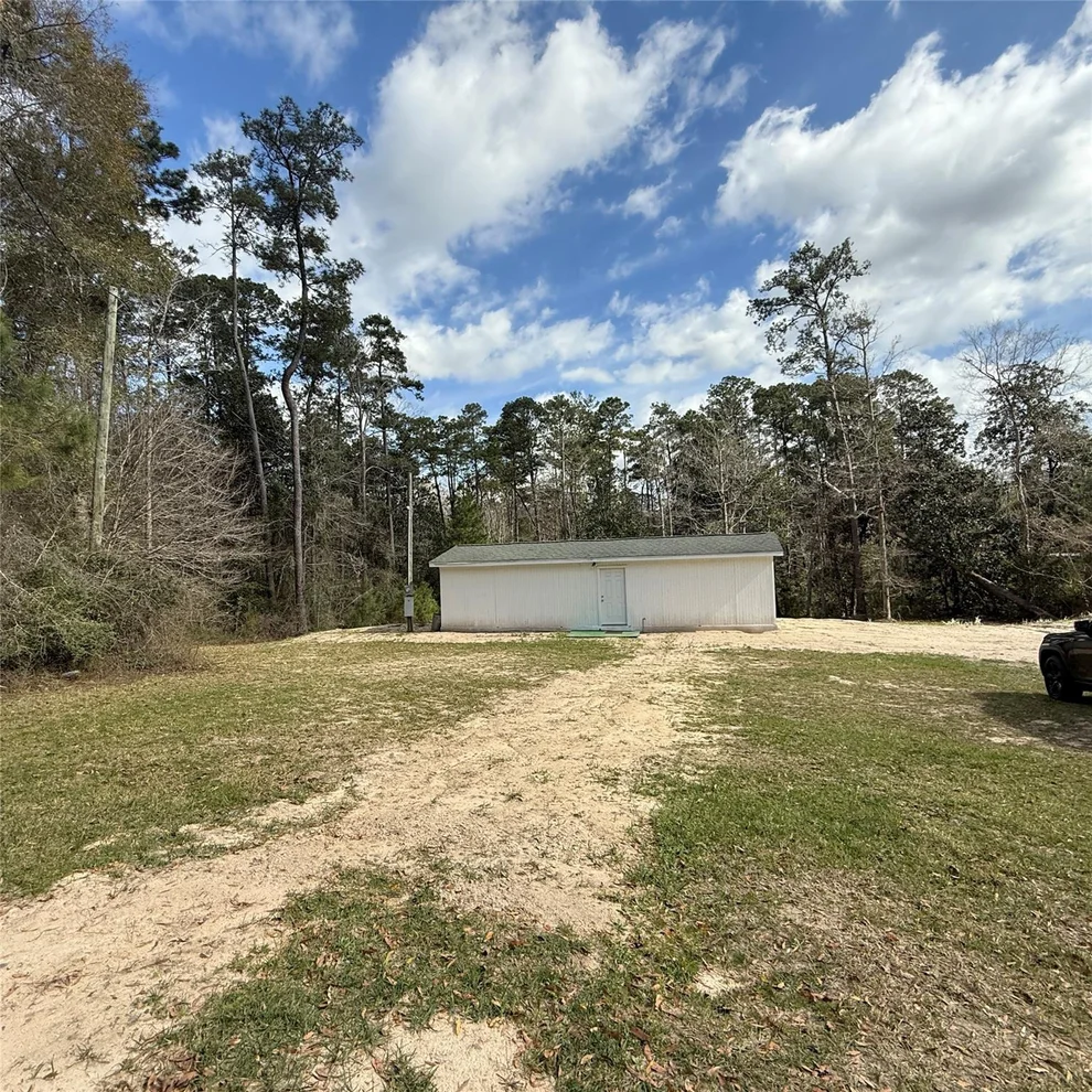 Unit for sale at 177 Charles Keyes Lane, Livingston, TX 77351