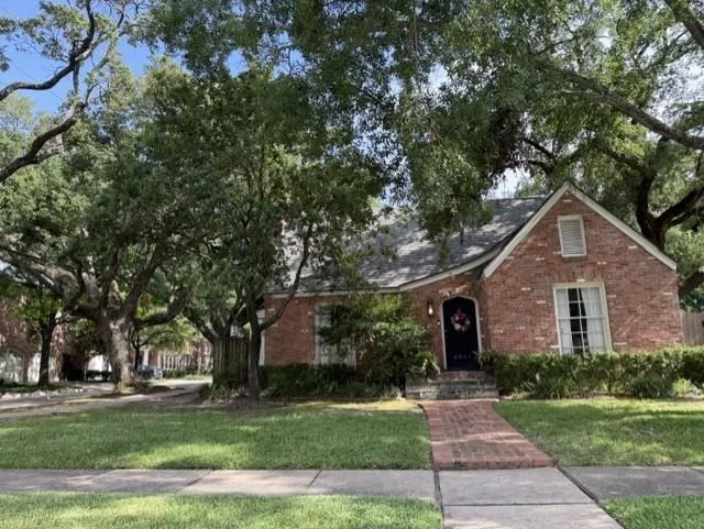 Unit for sale at 2801 Albans Road, West University Place, TX 77005