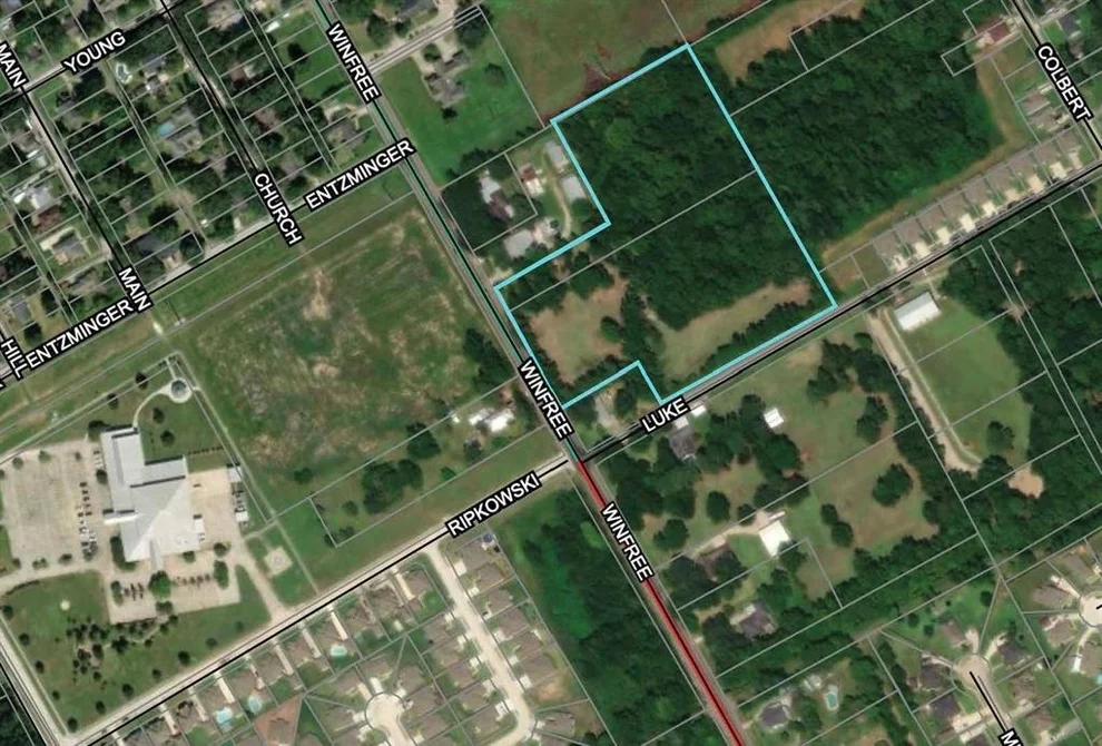 Unit for sale at 805 S Winfree Street, Dayton, TX 77535
