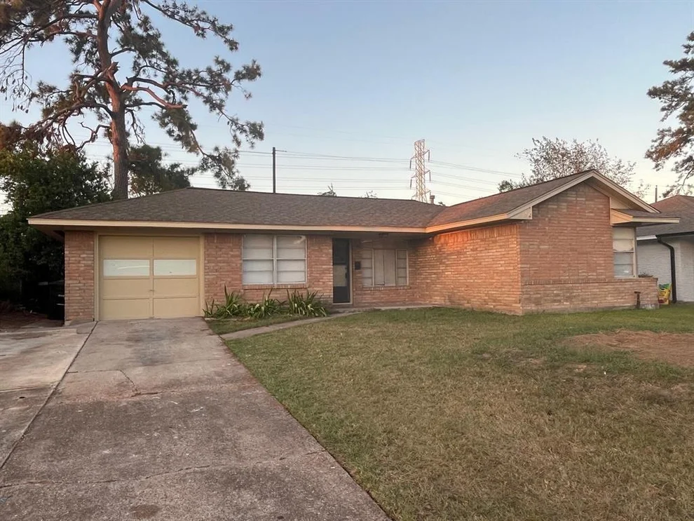Unit for sale at 1510 Stonecrest Drive, Houston, TX 77018