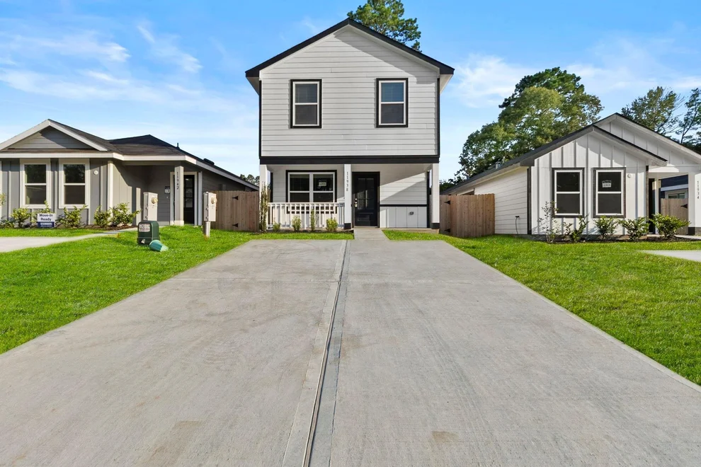 Unit for sale at 11938 Detar Court, Willis, TX 77378