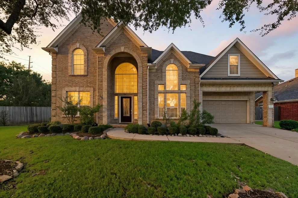 Unit for sale at 14038 Cobalt Glen Drive, Sugar Land, TX 77498