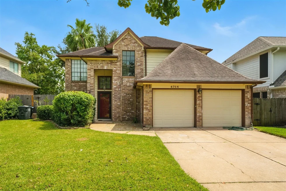 Unit for sale at 4714 Sunshine Drive, Sugar Land, TX 77479